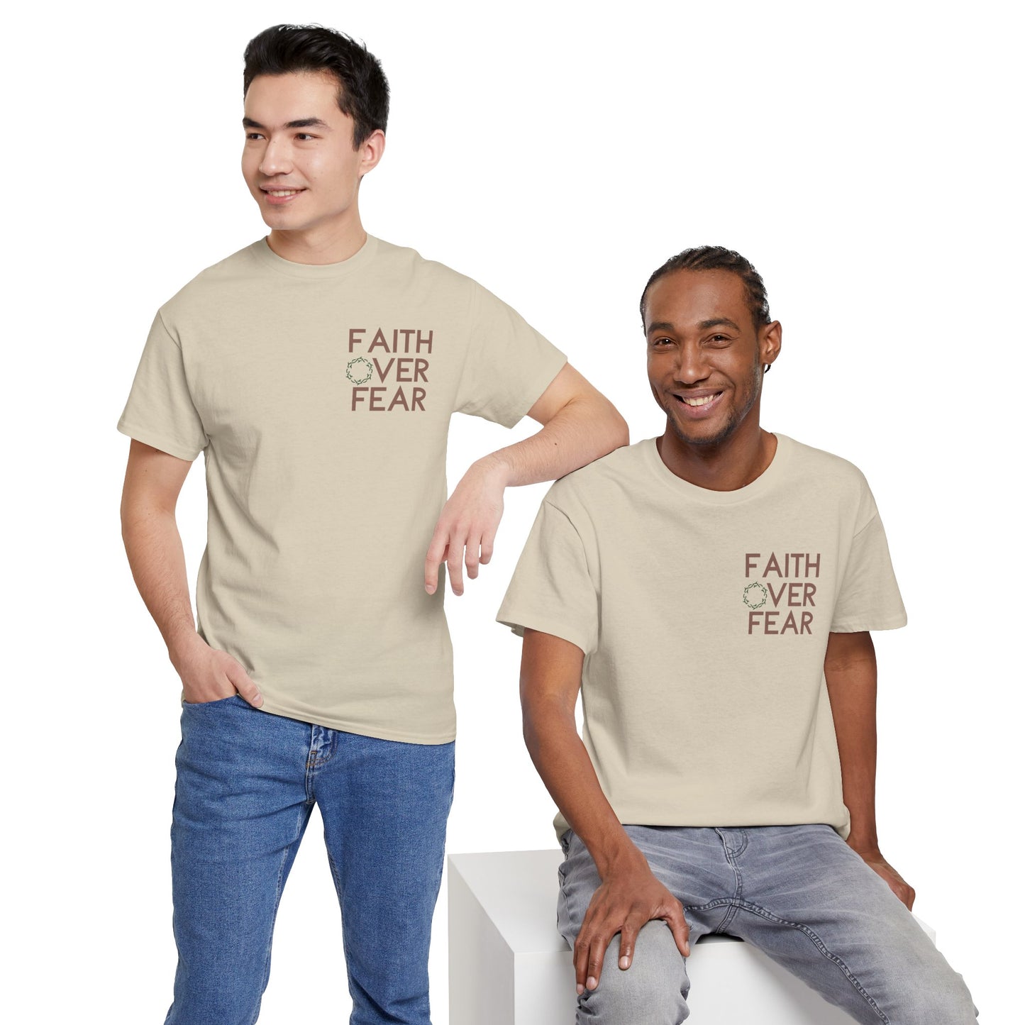 La fe por encima del miedo: camiseta unisex de algodón grueso