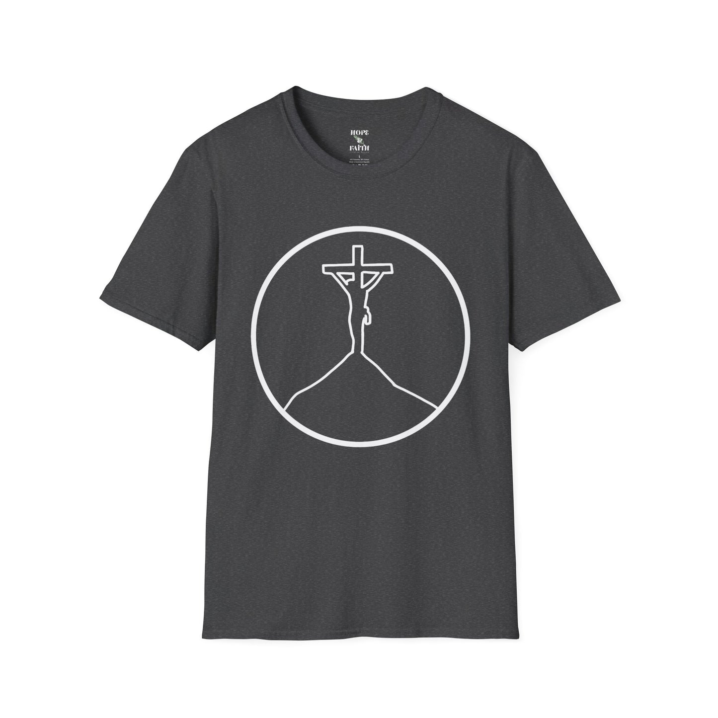 Jesus en la Cruz - Unisex Softstyle T-Shirt