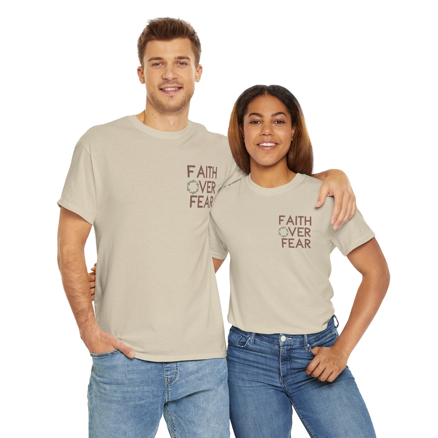 La fe por encima del miedo: camiseta unisex de algodón grueso