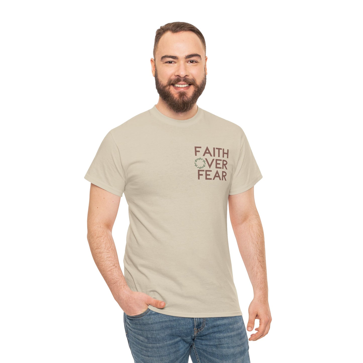 La fe por encima del miedo: camiseta unisex de algodón grueso