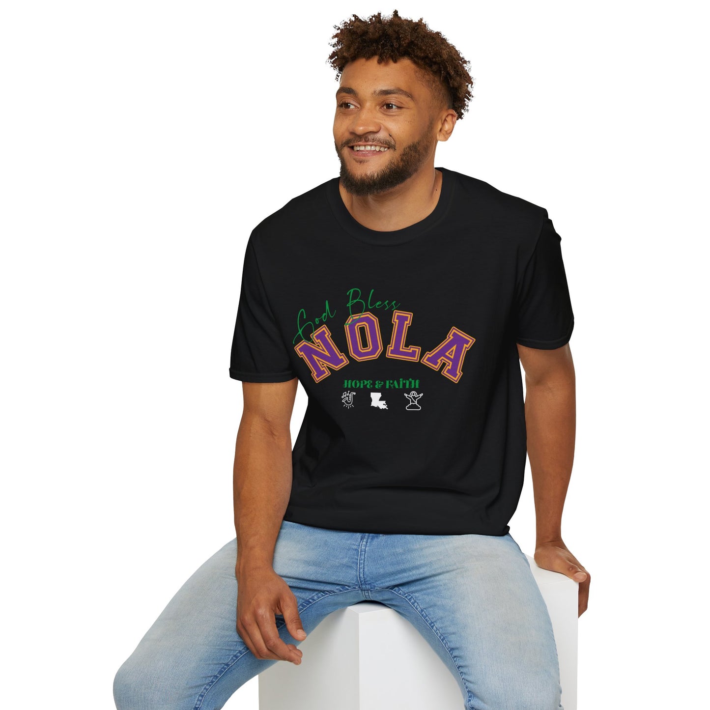 Dios bendiga a NOLA - Camiseta unisex de estilo suave